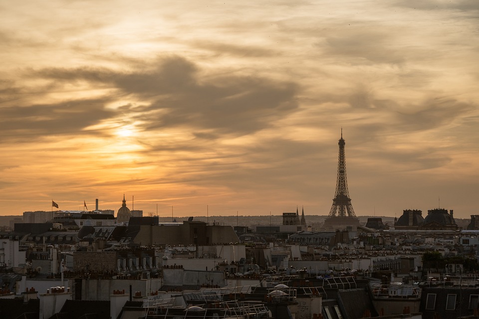 Paris Terror Attack: French Police Arrest Suspect in Eiffel Tower Knife ...